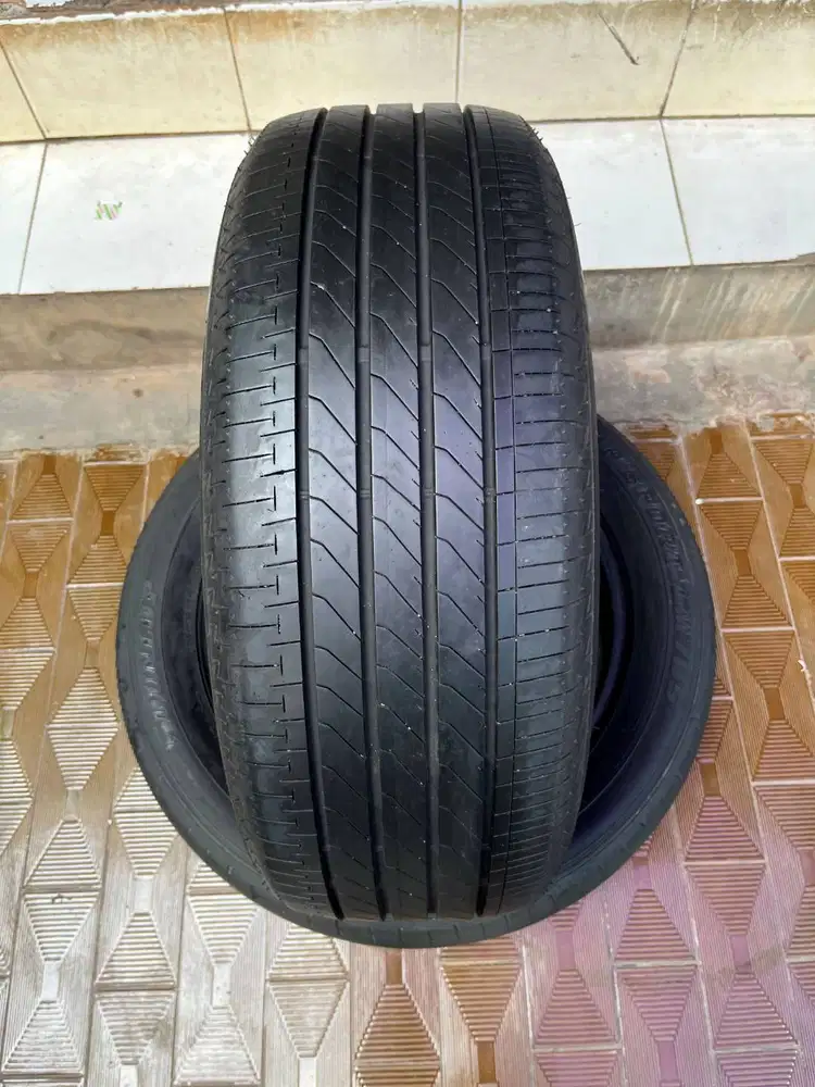 Ban Bridgestone Turanza T005A 215 55 r17 1Pcs