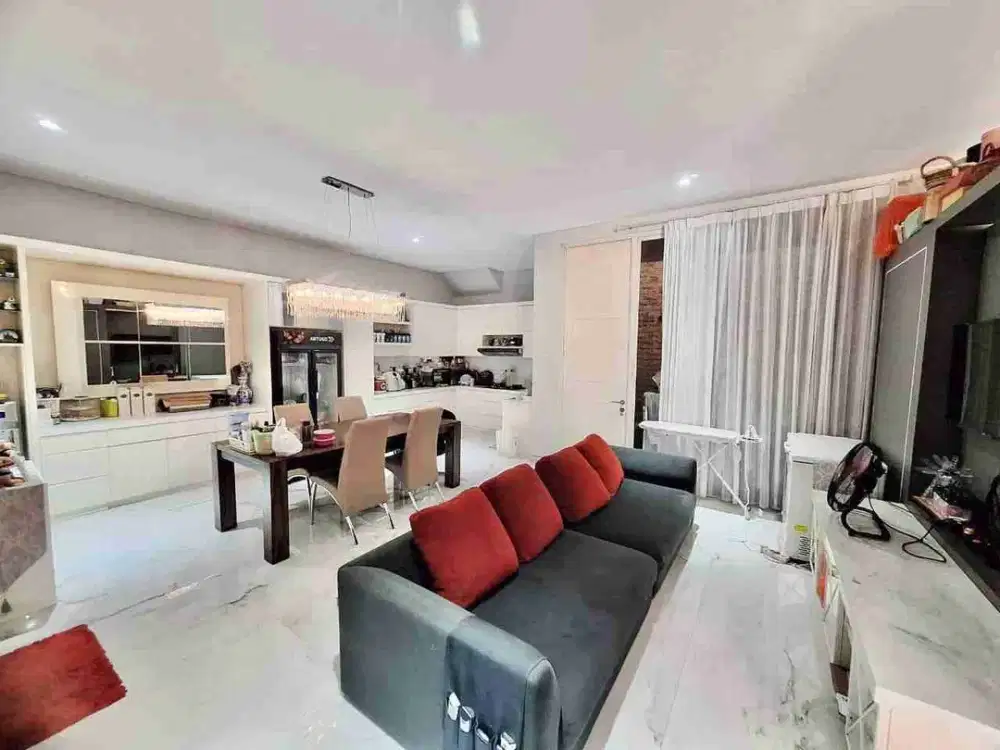 Dijual mewah furnish palm beach, Pakuwon city