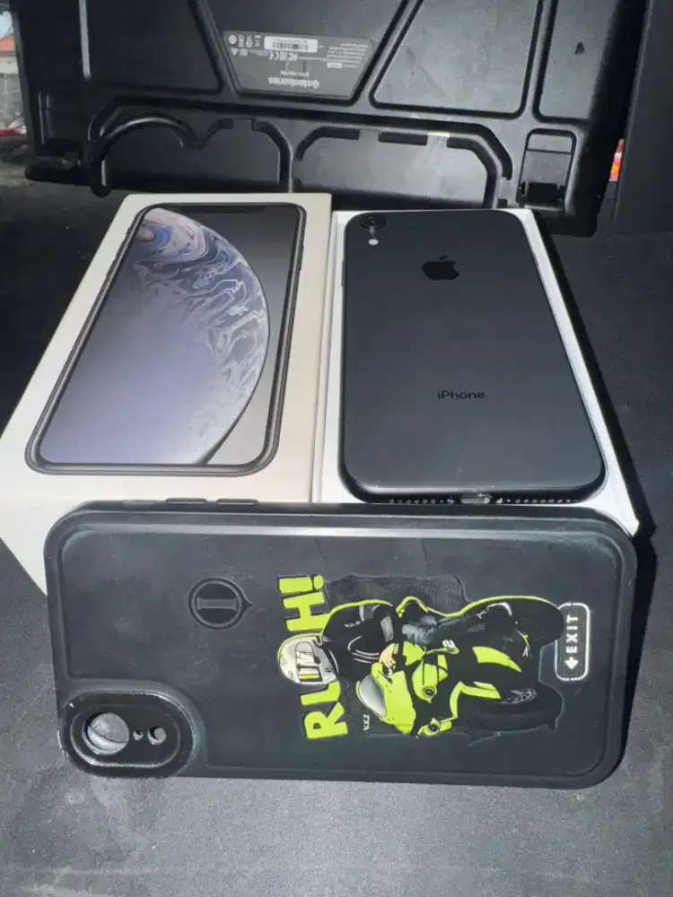 IPHONE XR 64GB FULLSET MULUS PEMAKAIAN NOMINUS EX INTER ALL OPERATOR
