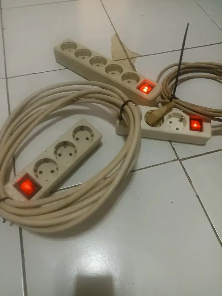 terminal listrik on off