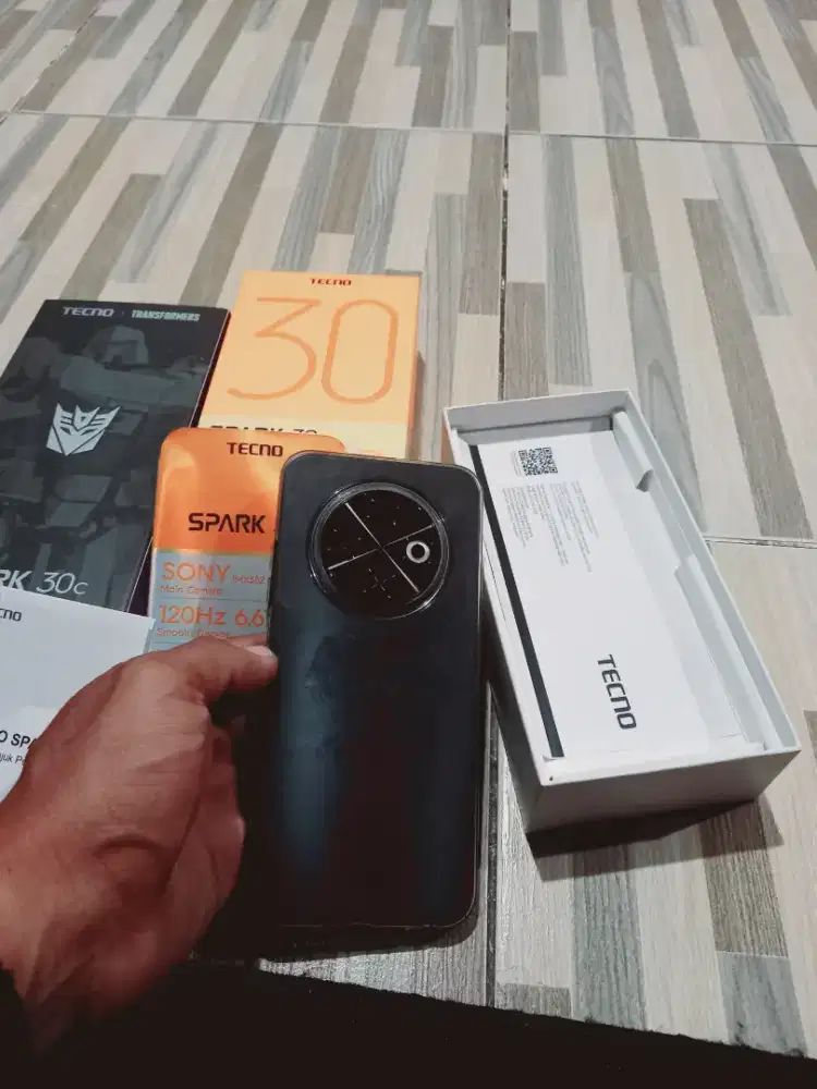 Tecno Spark 30c Ram 8+8/256 , MULUS MATI