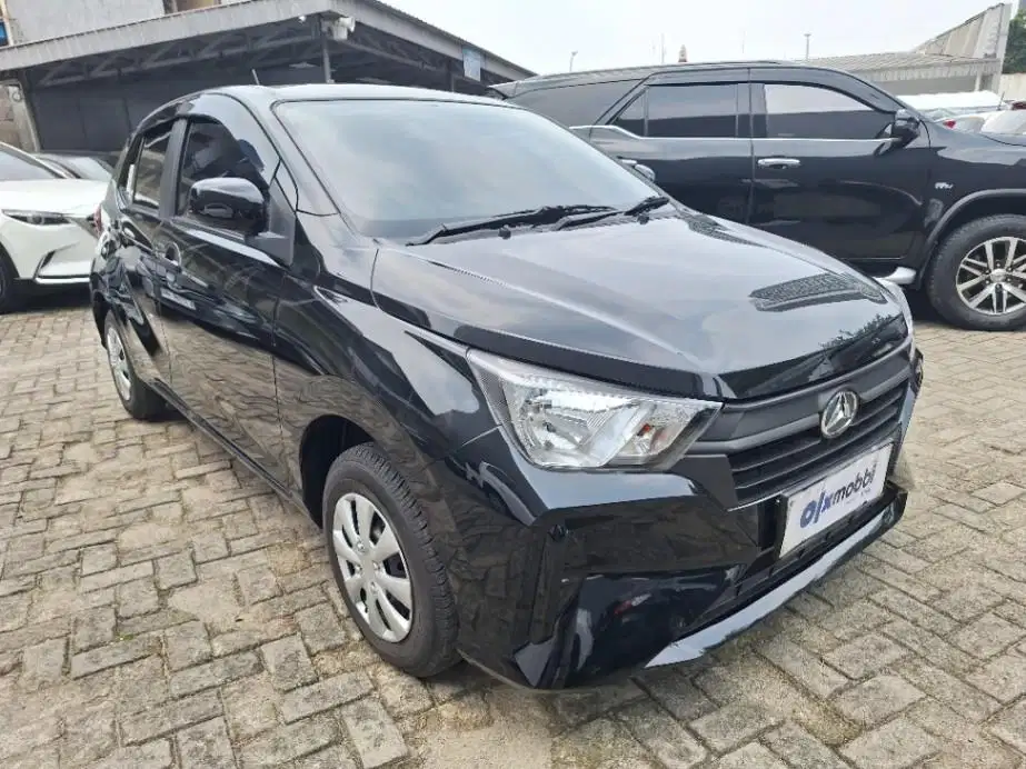 LOW DP Daihatsu Ayla 1.0 M Bensin-MT 2023 DOP