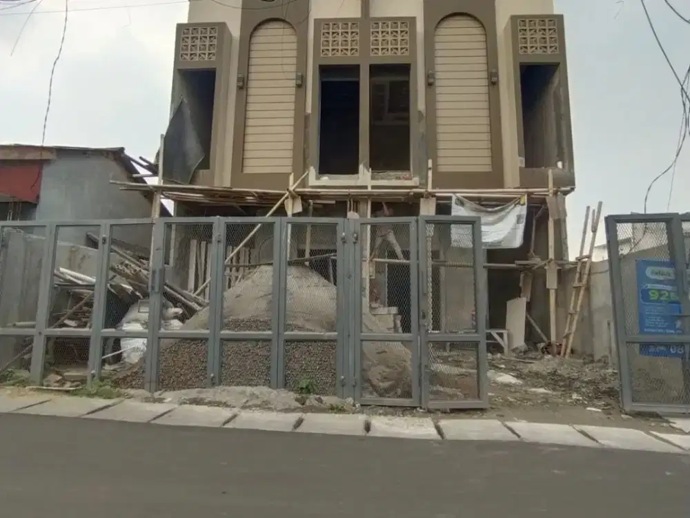 Rumah Cipayung strategis dan bebas banjir