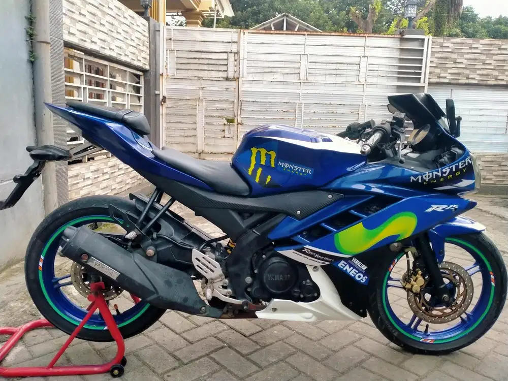 Yamaha R15 lengkap sehat mesin segel keterangan detail dibawah