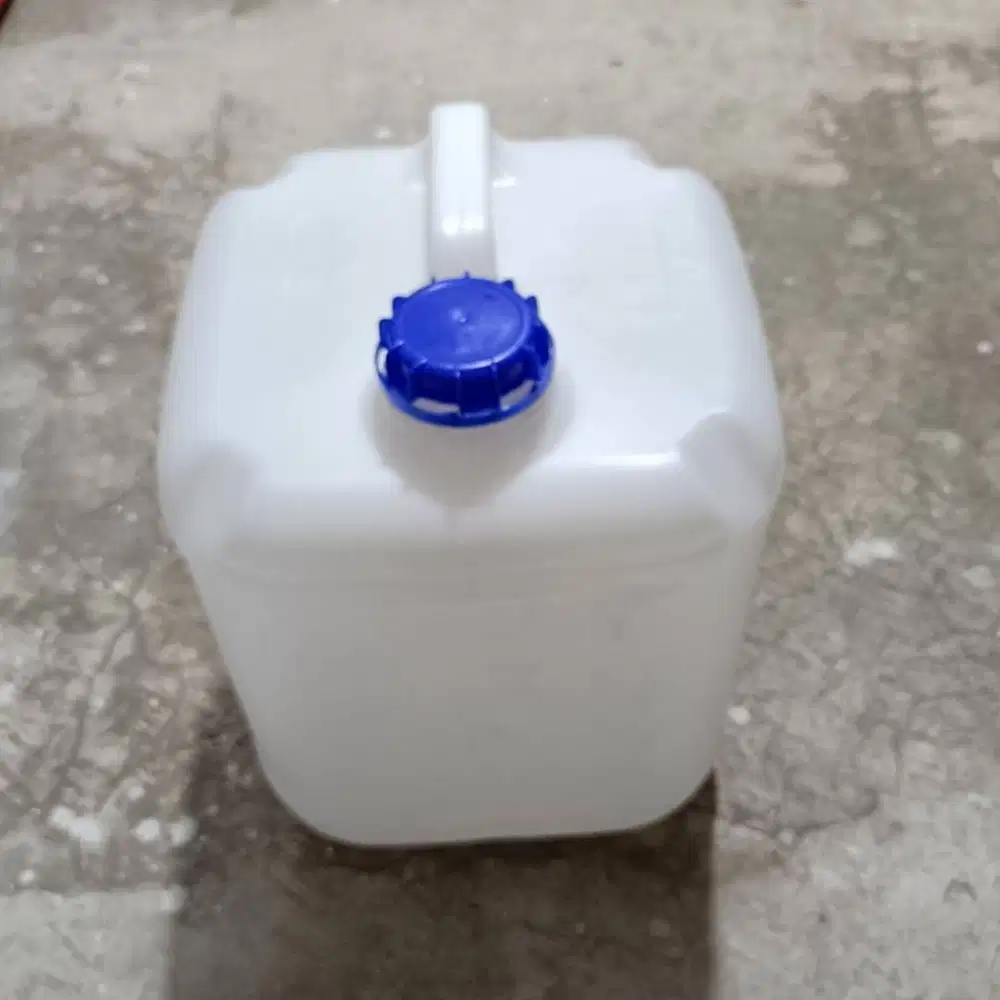 jerigen tebal putih 20 liter / 20kg food grade bisa untuk kimia, dll.