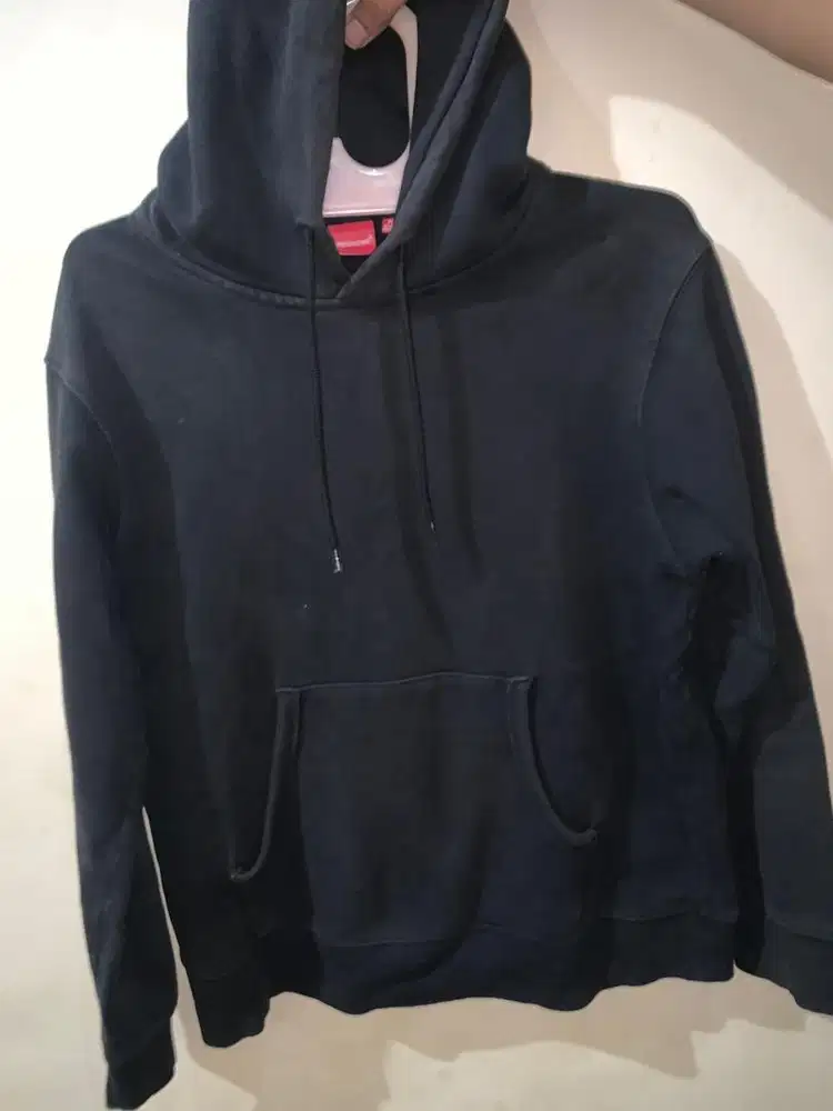 Jaket Hoodie HUMANGRETNESS Size M