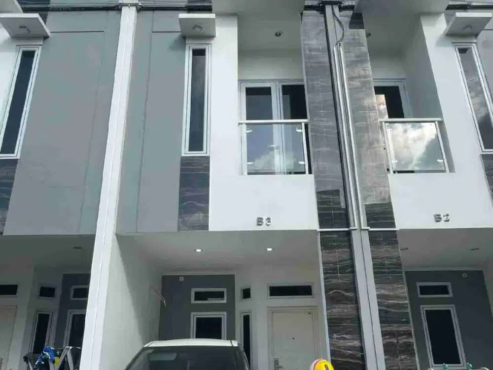 rumah strategis cluster jatinegara lio jakarta timur
