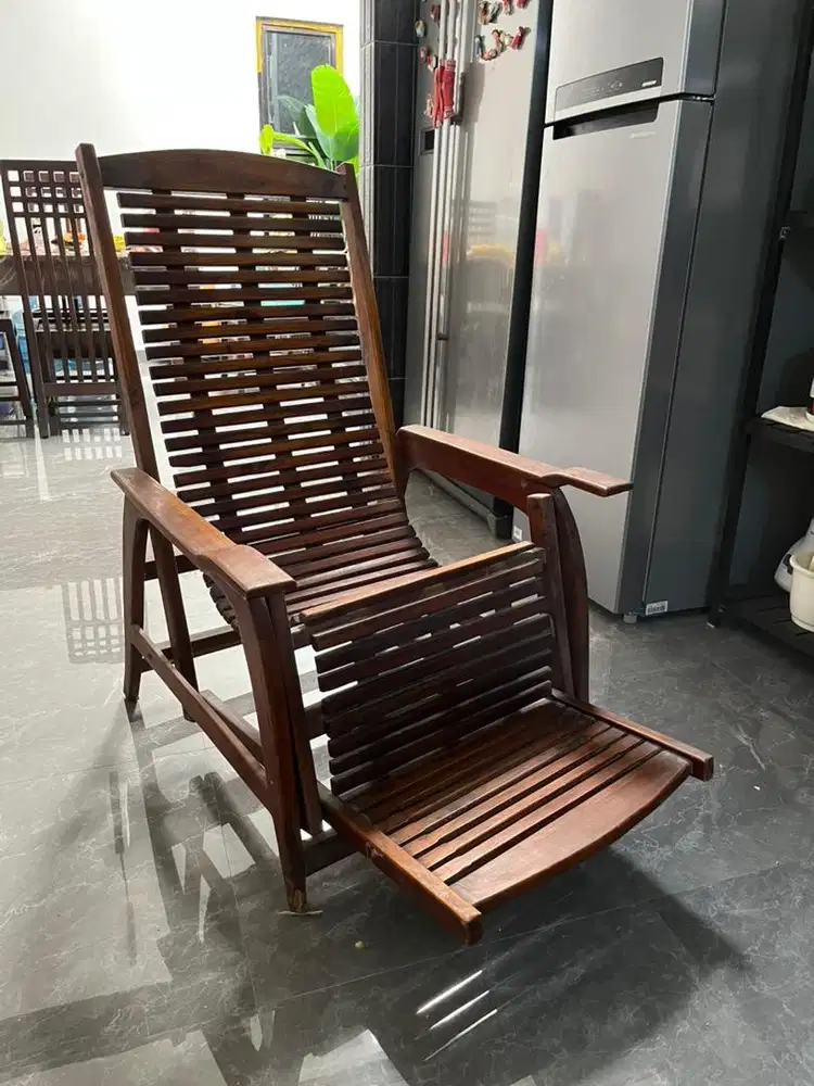 Furniture Bekas Kayu Jati