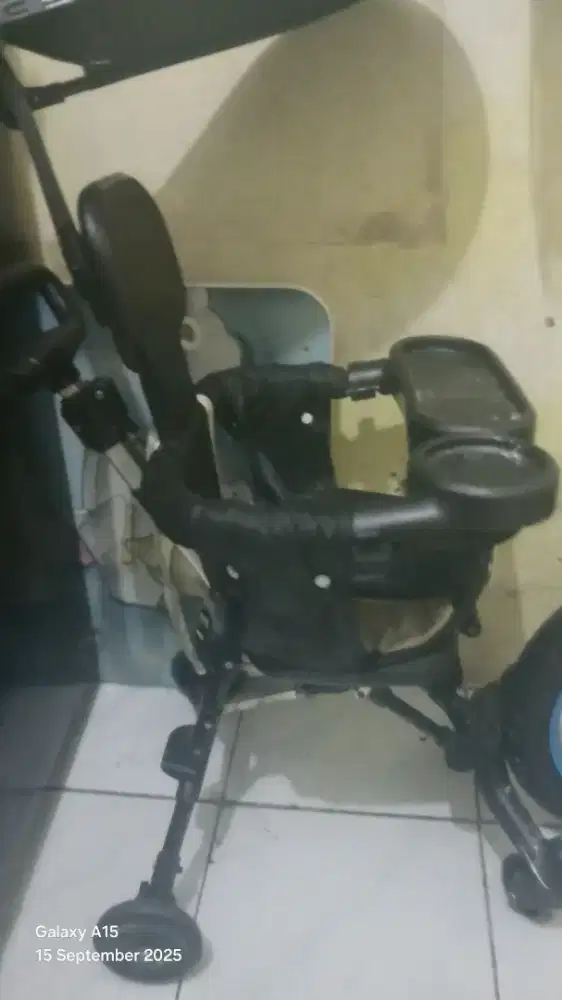 Stroller kursi roda