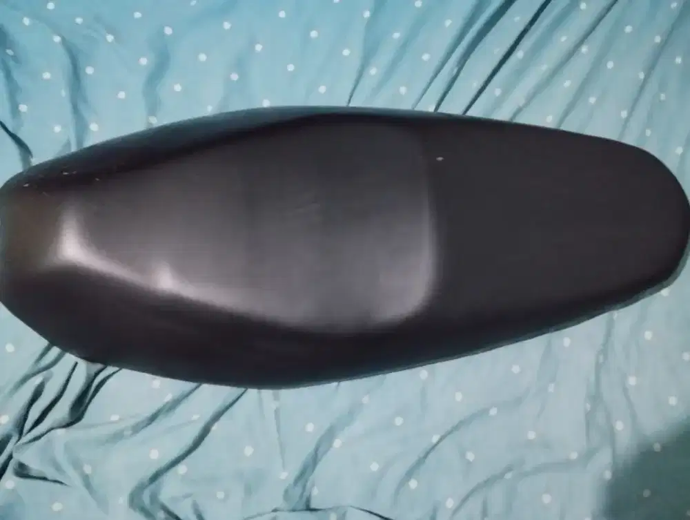 Jok Motor Original Gear dan Sarung Jok Bekas