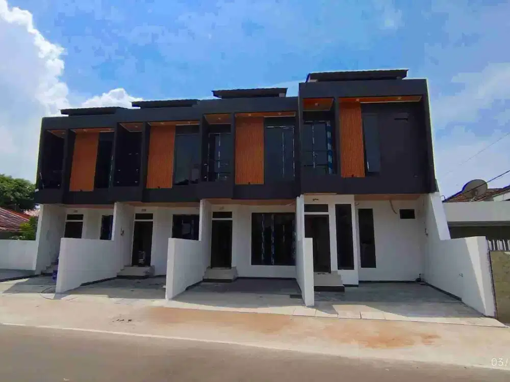 RUMAH 2 LANTAI MEWAH SIAP HUNI LOKASI STRATEGIS DI CEMPAKA PUTIH JAKARTA PUSAT