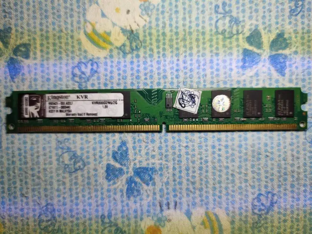 Memori DDR2 2GB KVR800D2N6/2G merek Kingston