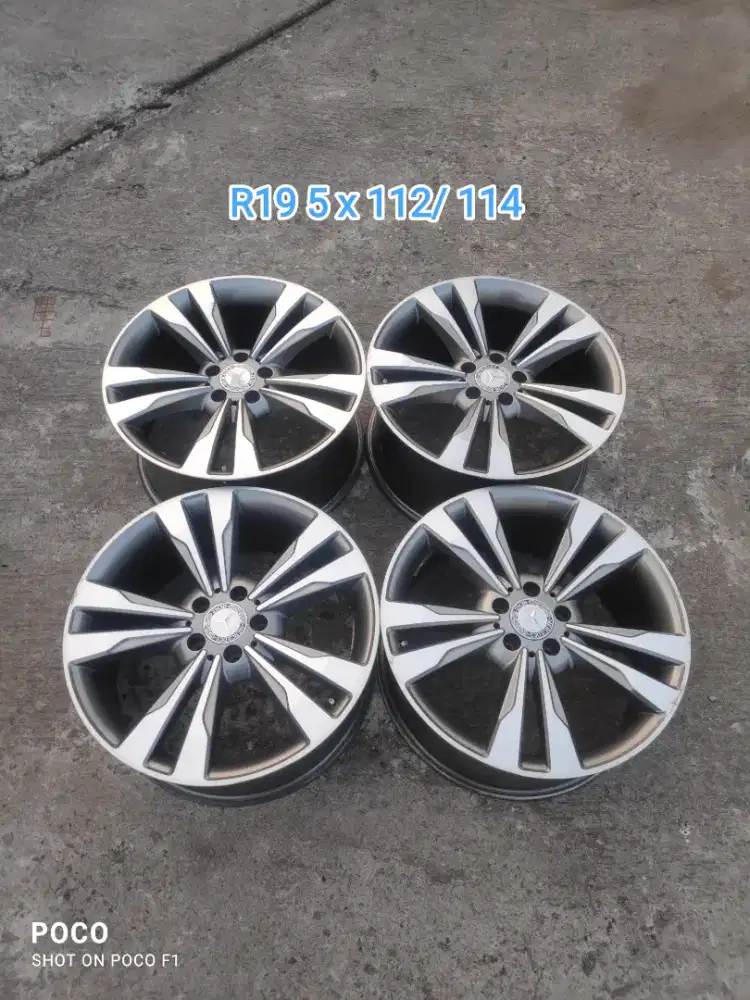 Rep. OEM MERCY W212 R19 pcd 5 x 112/ 114 lebar 8,5 + 9,5 offset 43