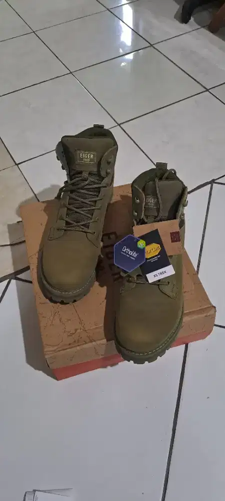 Sepatu Eiger Elgon size 44
