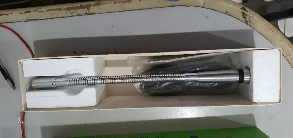 Microphone TOA Dynamic Uni Directional | Made In Japan