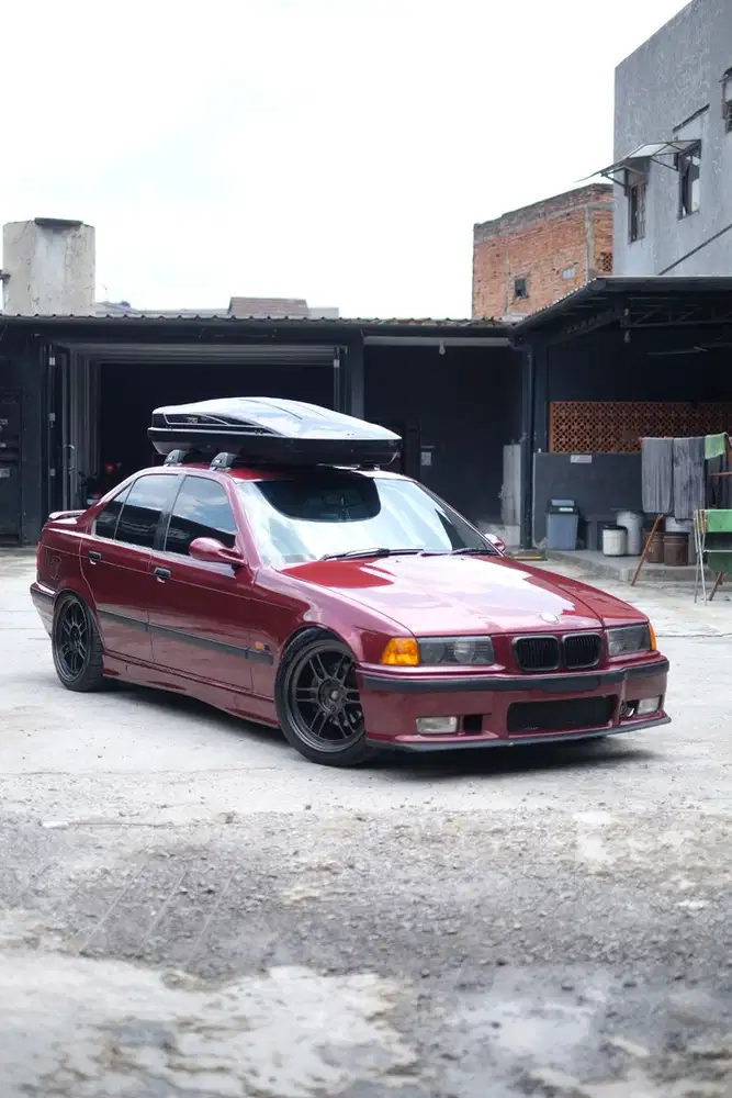 BMW E36 320i 1995 Bensin