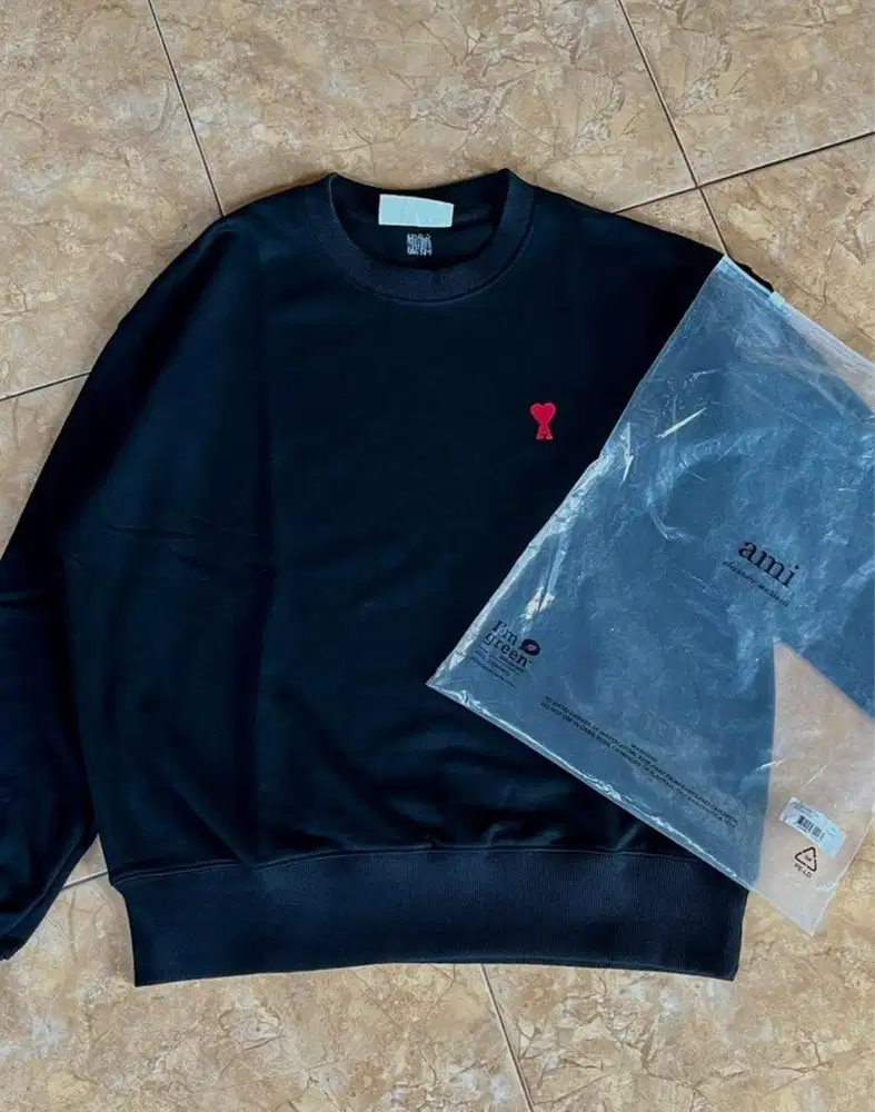 New Ami Paris Red Ami de Coeur Wool Sweater Black