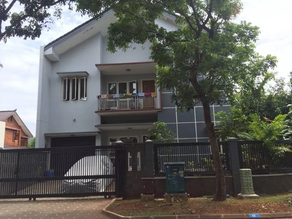 Dijual Rumah di Puspitaloka BSD City Hadap Barat, Luas 322 Meter