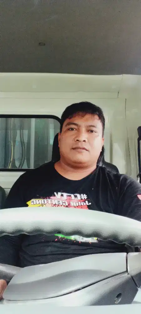 Saya lagi nyari pekerjaan driver modal sim B1
