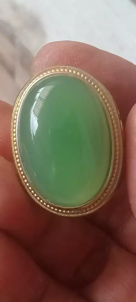 Batu anggur hijau chalcedon