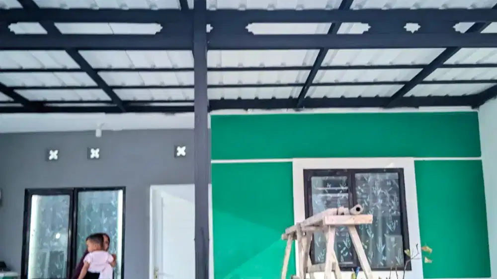 Kanopi baja ringan