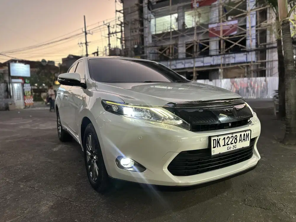 Asli Bali - Toyota Harrier Premium Advance