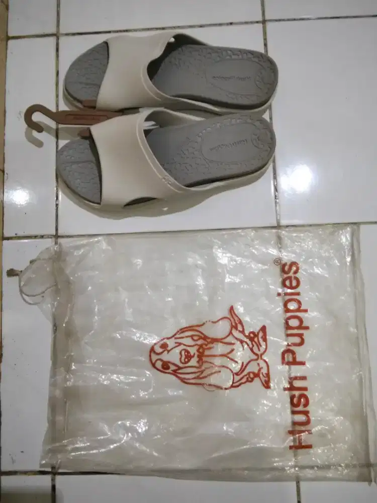 Sandal Hush Puppies