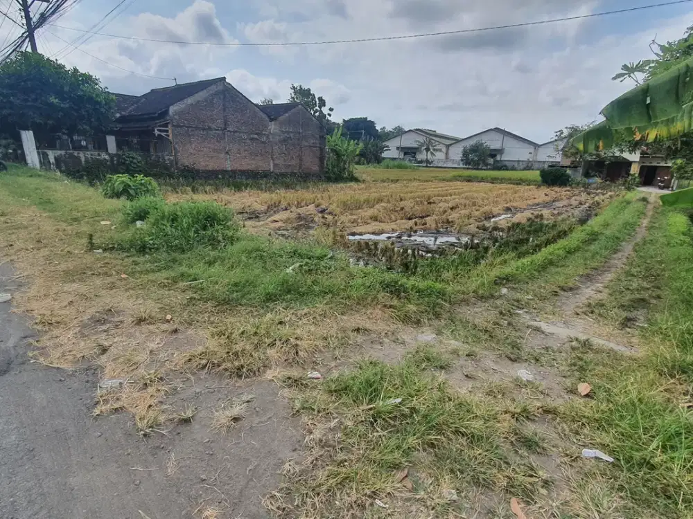 Kalitirto Berbah, Tanah Sleman Jogja, dekat Bandara Adisutjipto