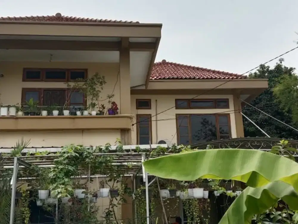 Dijual Rumah Poktan Anjara 2 Lantai Jatinegara Jakarta Timur