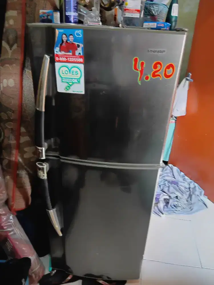 Kulkas SHARP msh bagus