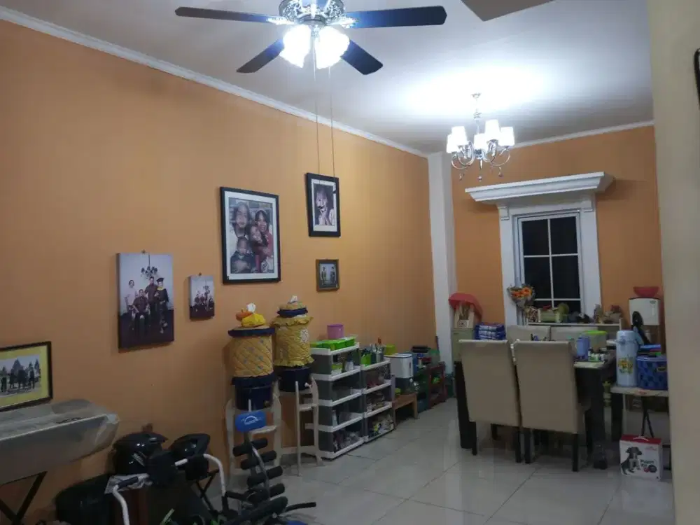 Dijual Cepat Rumah Semi Furnished Cluster Alicante, Gading Serpong