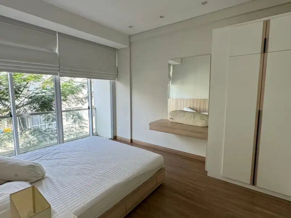 Dijual Cepat Rainbow Springs Condovilla 2BR Fully Furnished Dekat Danau — Investasi Menarik gading Serpong