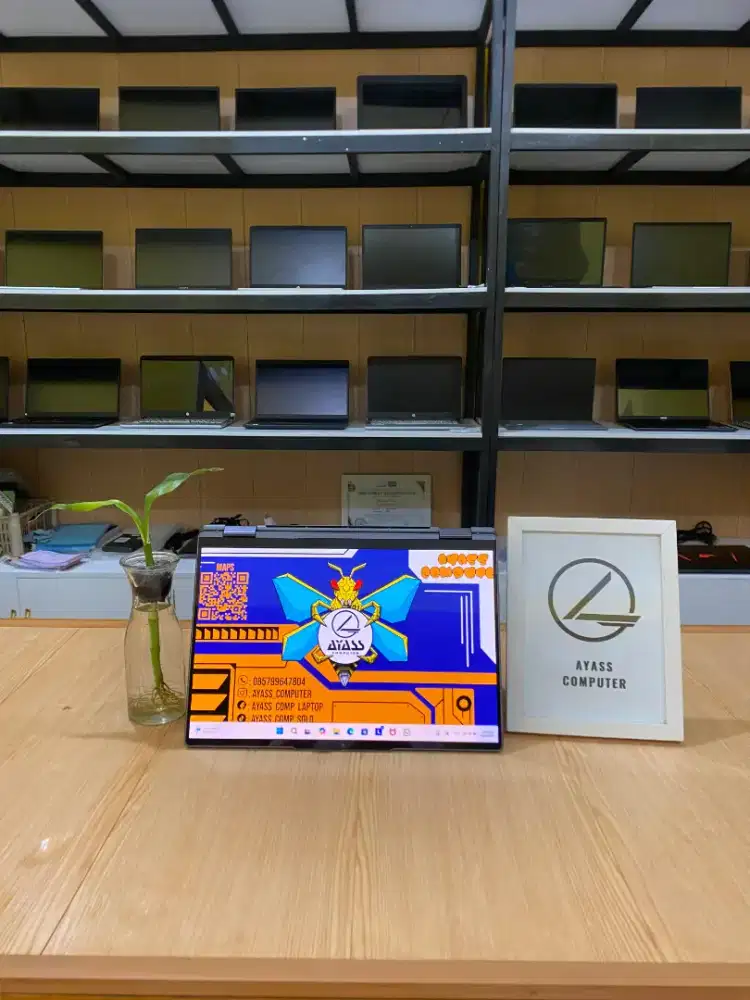 Laptop Lenovo yoga 7 i5-1240P 2K OLED 16GB/512GB NVMe garansi 12-2025