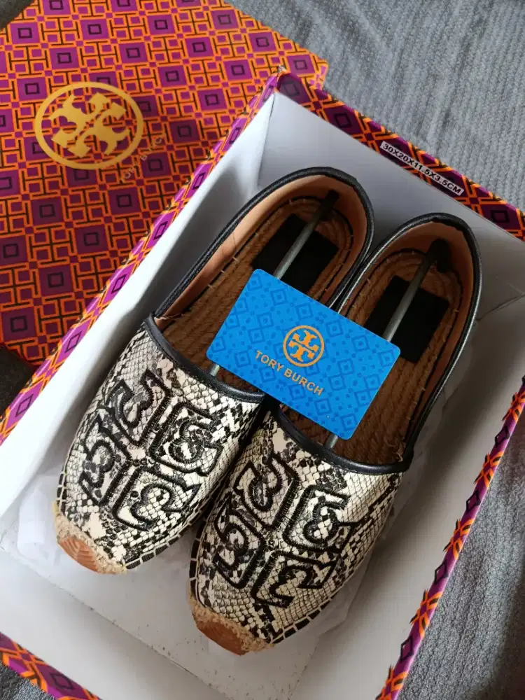 TORY BURCH DAISY SNAKE ESPADRILLES