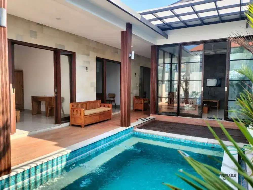 Villa Mewah dan Cantik Design Tropicana Disewakan, di Seminyak Area