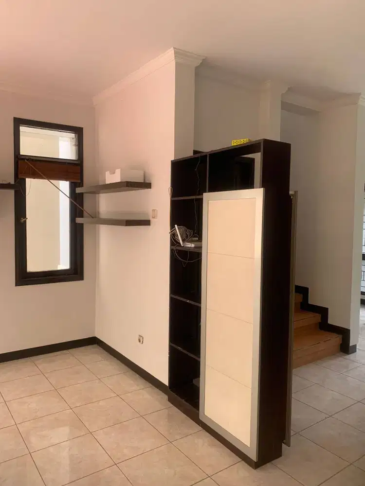 Wangsakerta Kota Baru Parahyangan Disewa Rumah sudah Renov Siap Huni