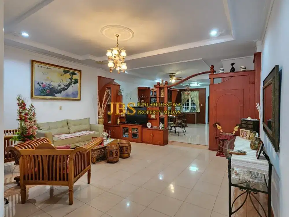 Dijual Cepat!! Rumah di Komplek Griya Riatur Jalan T. Amir Hamzah - Medan