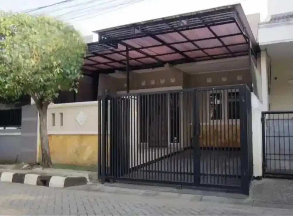 Disewakan/ Dijual Rumah Nyaman Semi Furnish di Kompleks Griya Permata