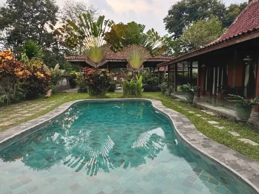 VILLA JOGJA UTARA AREA MAGUWOHARJO FULL FURNISHED SIAP HUNI PRIVATE POOL AKSES JALAN RAYA TAJEM JOGJAKARTA