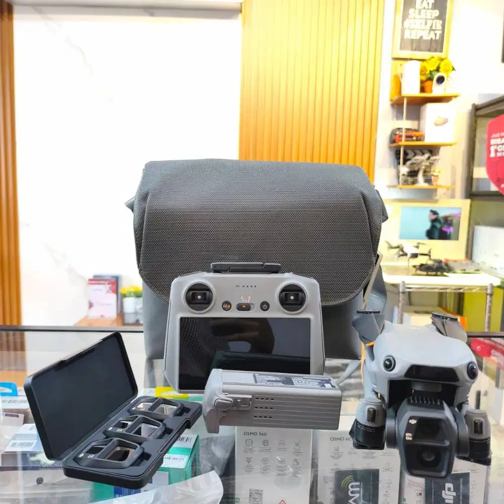 DJI Air 3S Basic DJI RC 2 Drone secondhand Fullset Like New