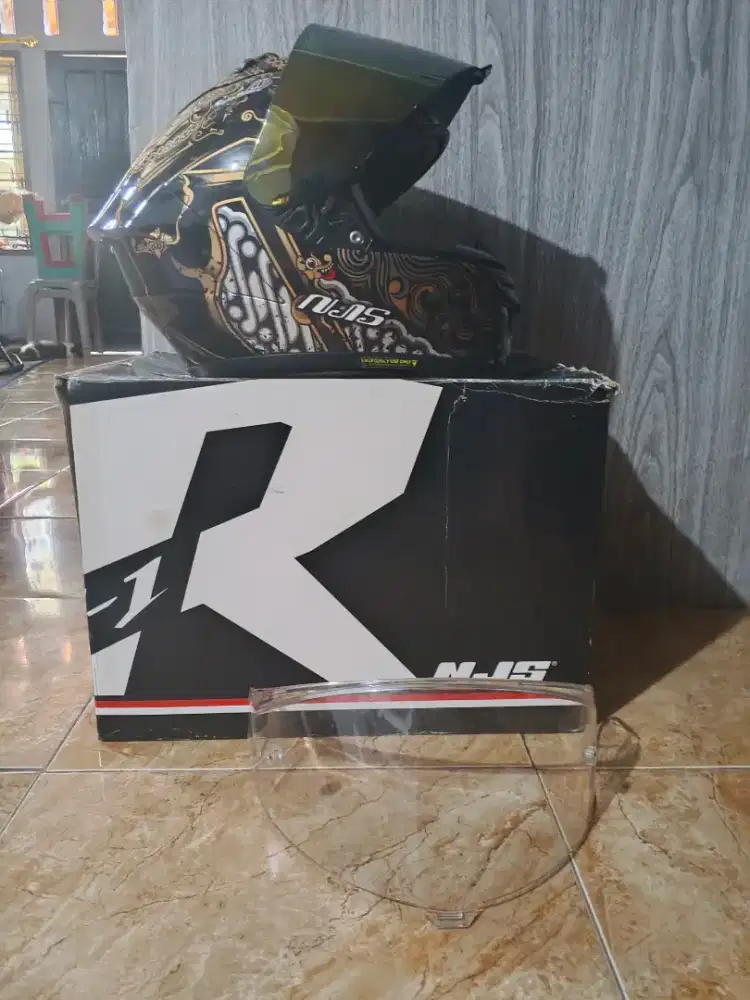 njs zx1r Arjuna helm fullface