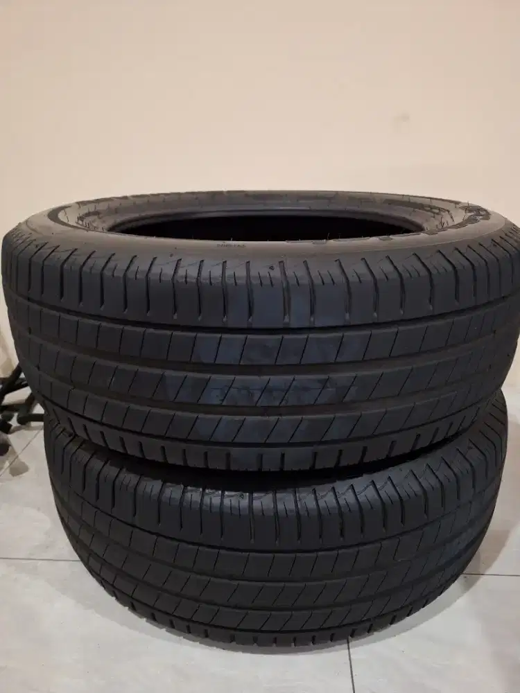 Dijual ban bekas crv turbo merk bf goodrich r18 ukuran 235/60