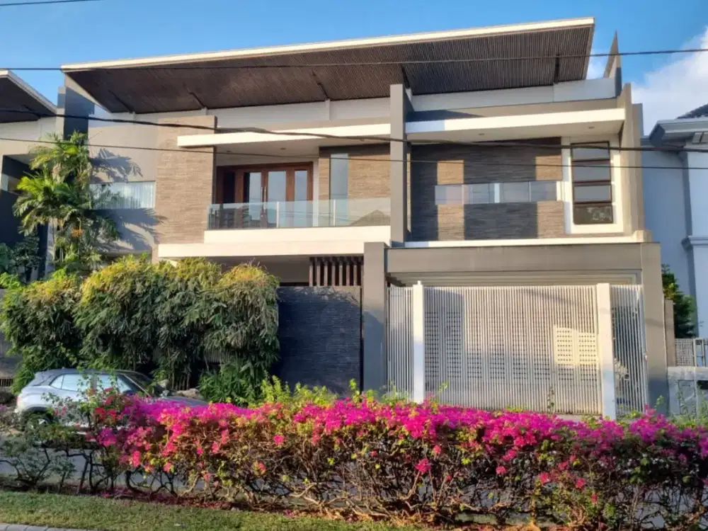 Rumah Terbaik di Bukit Darmo Golf & Cocok Untuk Expat di Surabaya