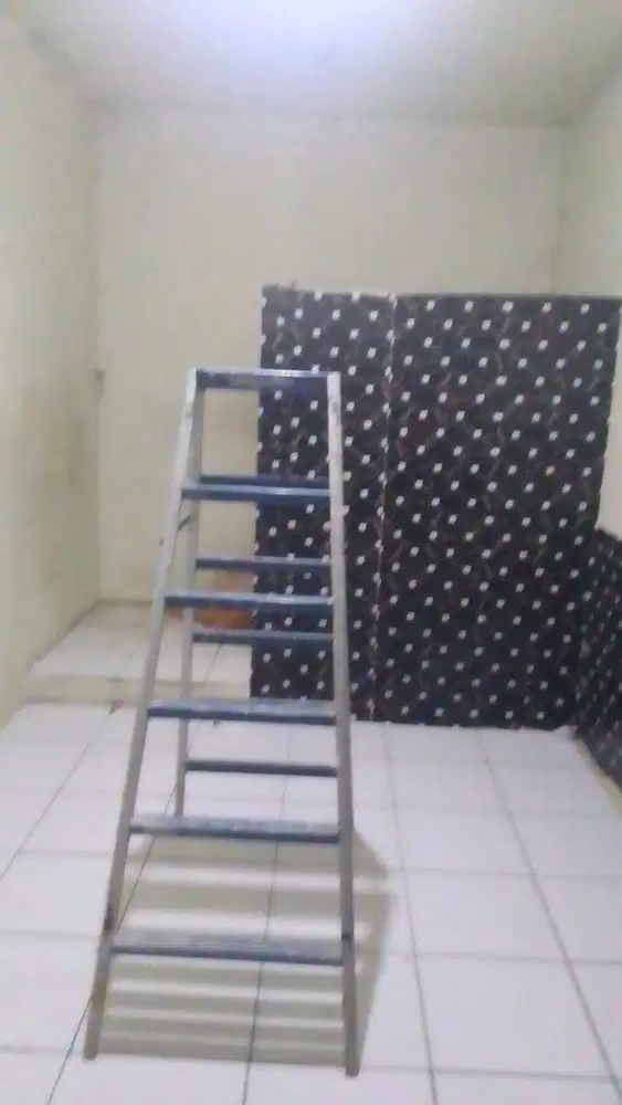 COD 700rb rh tangga utk kontrakan di kapuk pedongkelan pik cengkareng