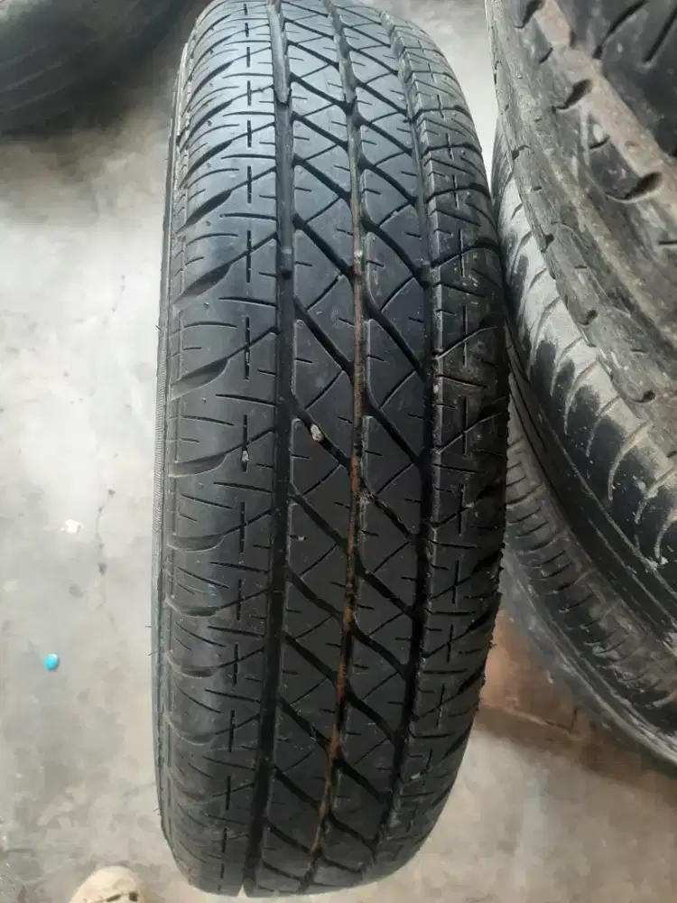 Dijual cepat ban dan plek