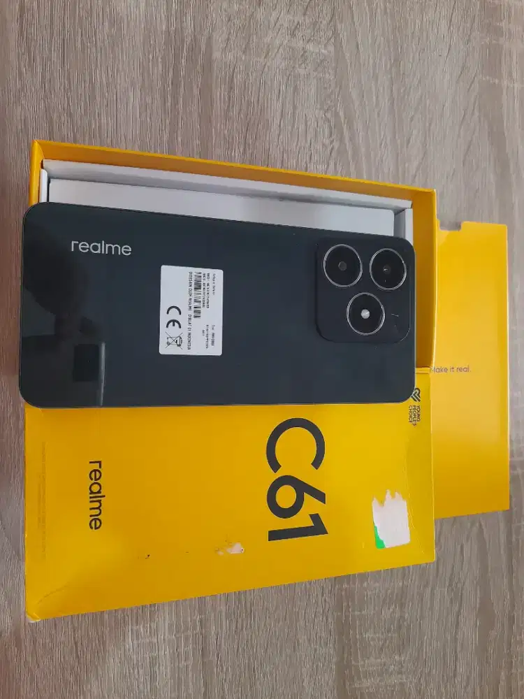 Realme C61-Finger.4G.ram 8/128GB.GOLDEN PONSEL