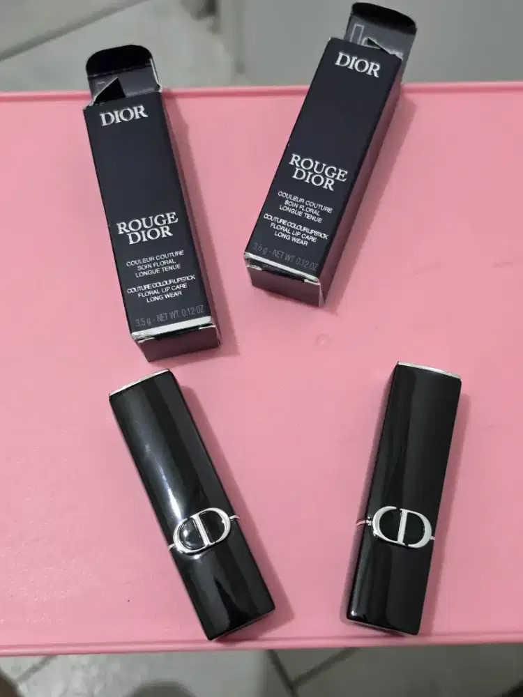 WTS ROUGE DIOR 228 & 200