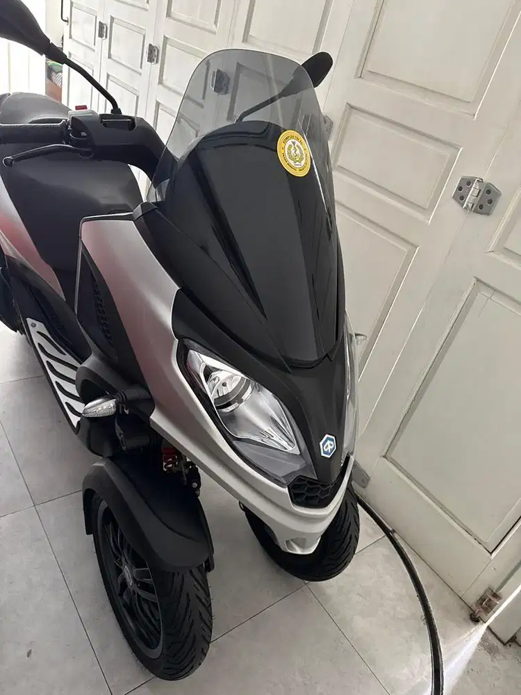 Di Jual Piagio MP3 Tahun 2023 km 1.700 Antik