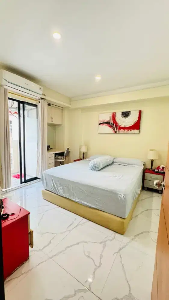 Jual 1 unit apartemen milik pribadi, harga murah, posisi samping lift