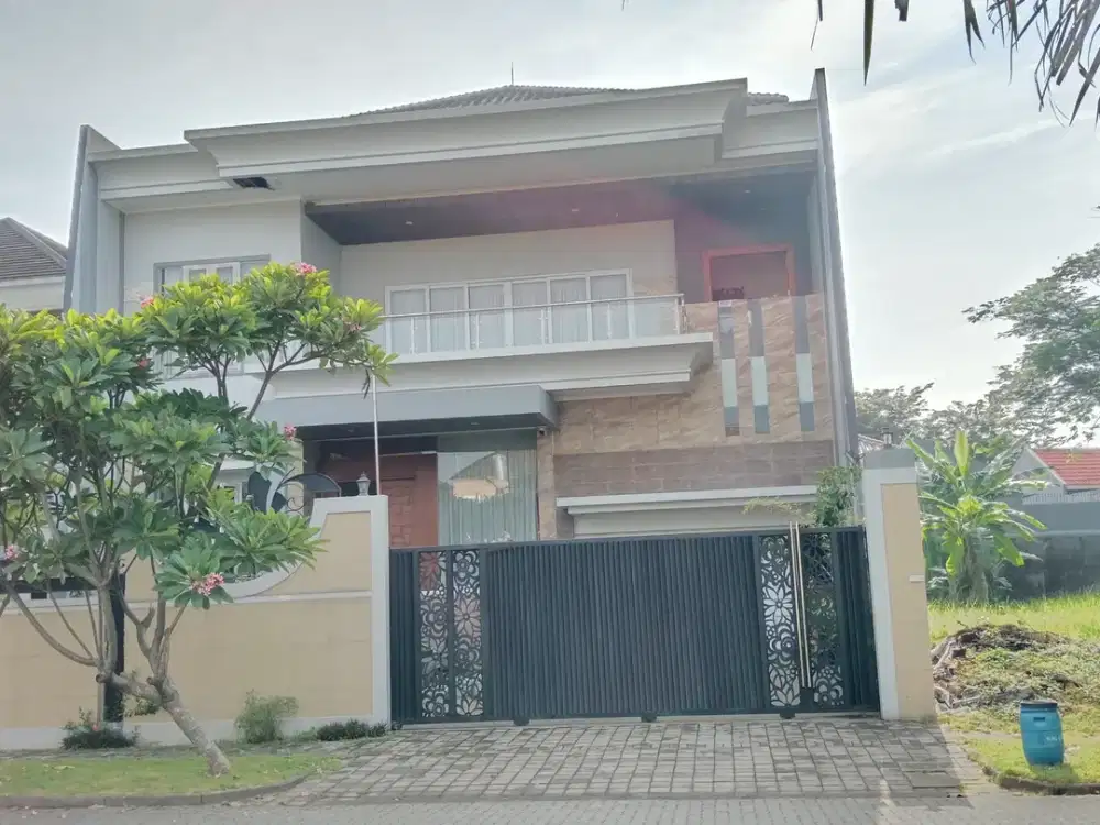 Dijual Rumah Mewah Di Dalam Perumahan Graha Padma Semarang